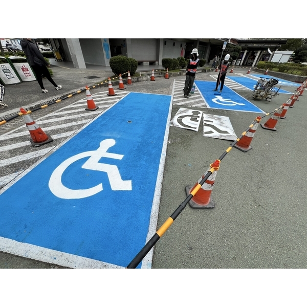 身心障礙者專用停車位塗料工程實績
